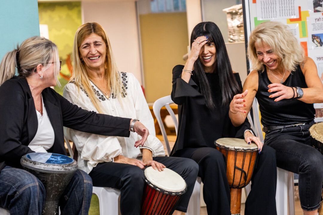 סדנאות מוזיקה לנשים